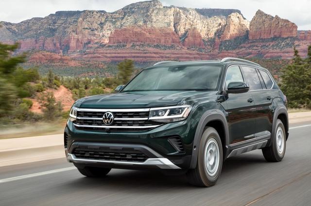 越野版大众途锐来了30t柴油动力四驱新外观霸气与陆巡看齐