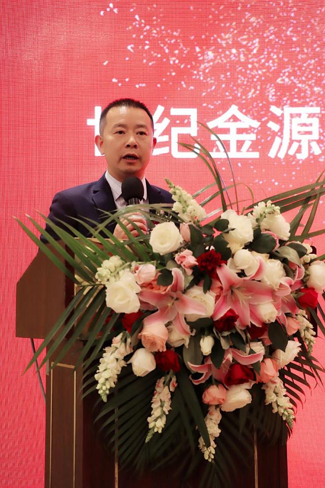 方圆荟中汇购物中心签约落地世纪金源方圆荟持续引领昭通购物新时代