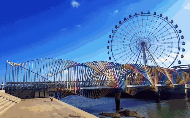 西海岸琴岛之眼摩天轮火了!