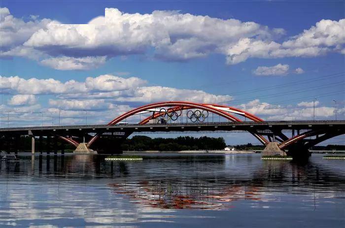 顺义彩虹桥年近21岁桥体曾被这样平移过