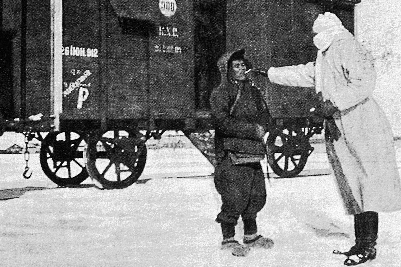 1910年12月27日,伍连德首次对鼠疫死亡患者进行尸检,并从尸体身上发现