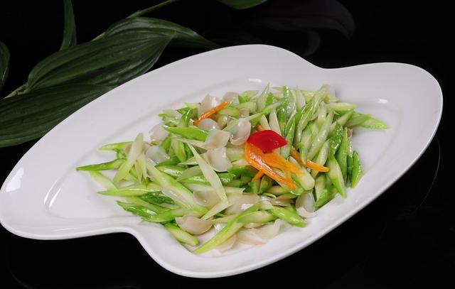 美食精选:芦笋百合,一道清爽又营养的家常小菜