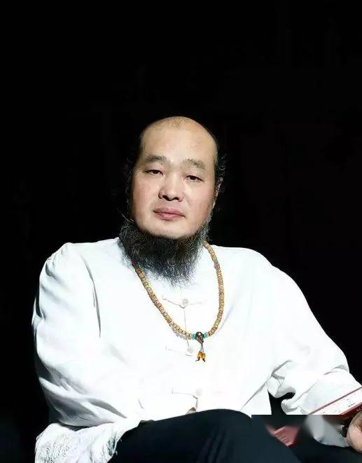 吴嗣坤身在此山中