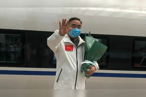 张伯礼院士离汉抗疫期间曾摘除胆囊与武汉人民肝胆相照