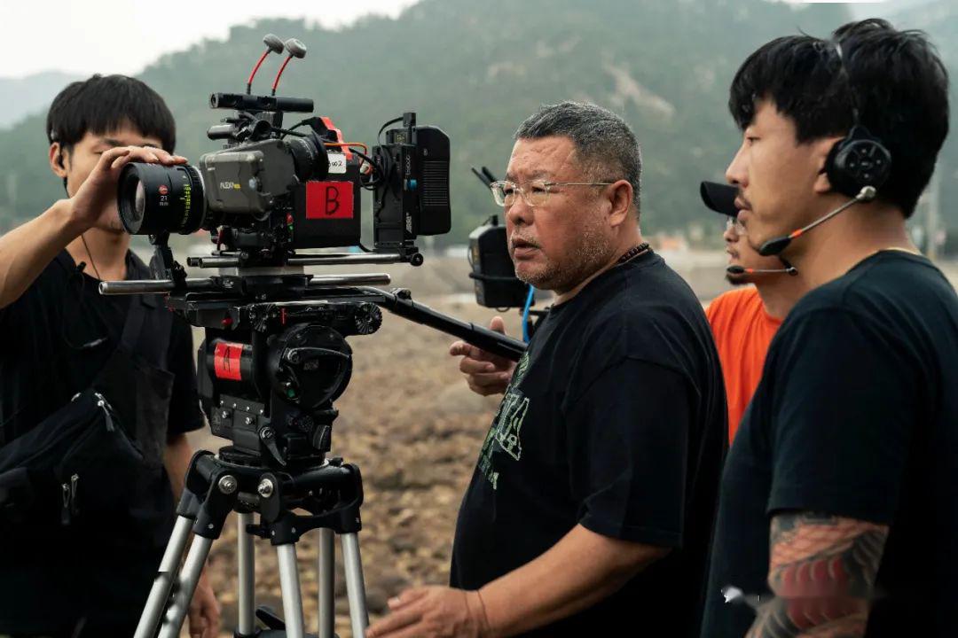 高群书忙新作,自感智商太低_电影