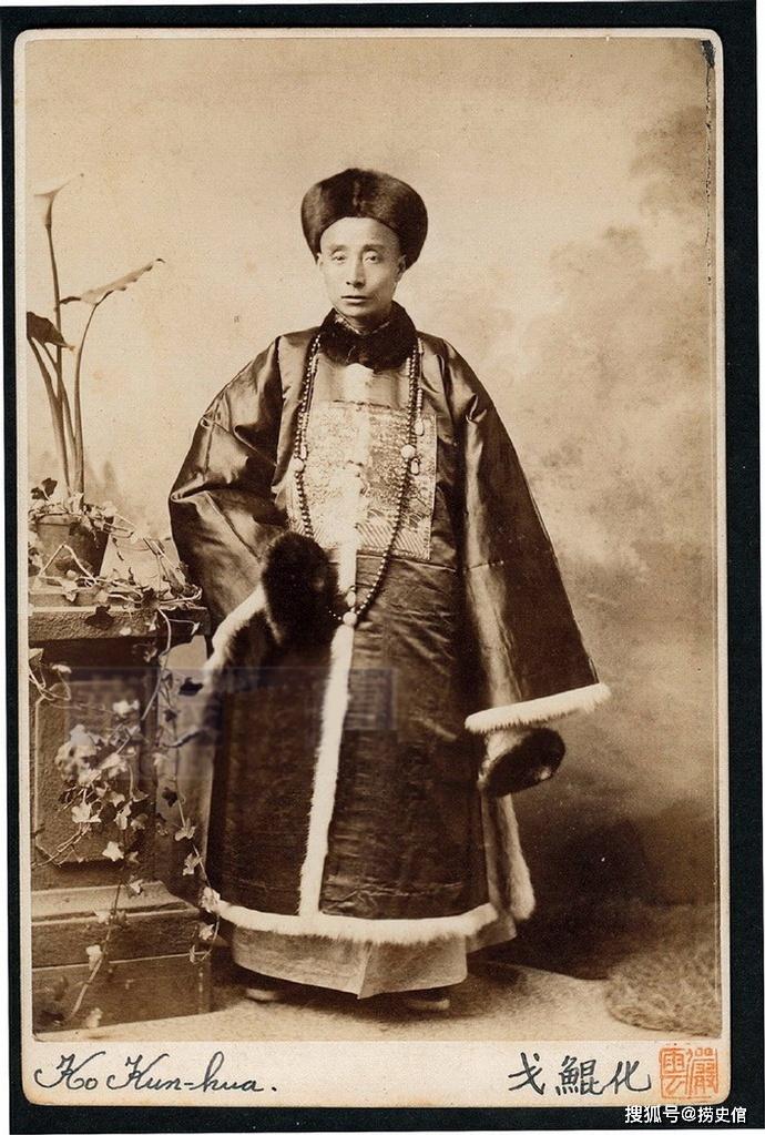 1879年有一位中国人登上哈佛讲台