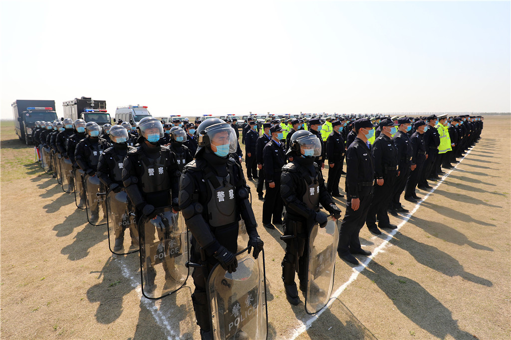 潍坊滨海公安分局组织开展全要素应急处突拉动演练