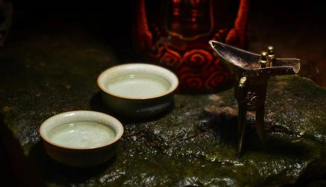 老酒pk赛 ‖ 坛储vs瓶储,谁是最后的王者?