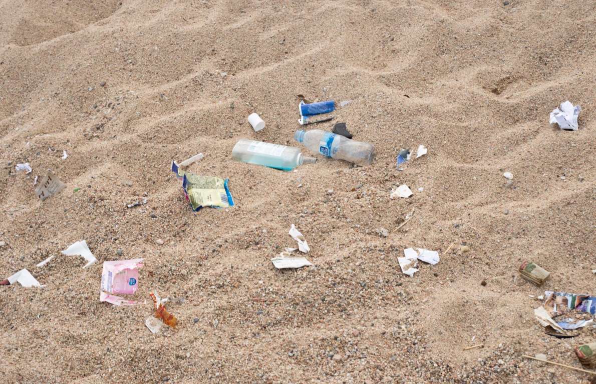 旅行看世界:这些热门的旅游目的地被垃圾毁了,使它失去了光泽!_废物