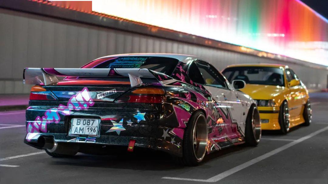 为了消除漂移车都是破旧不堪的印象这辆炫酷的s15诞生了