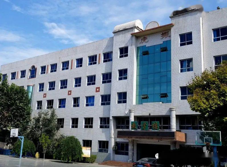 三十年教学保证,三十年过去了,我们依旧风雨兼程,保定虎振技工学校