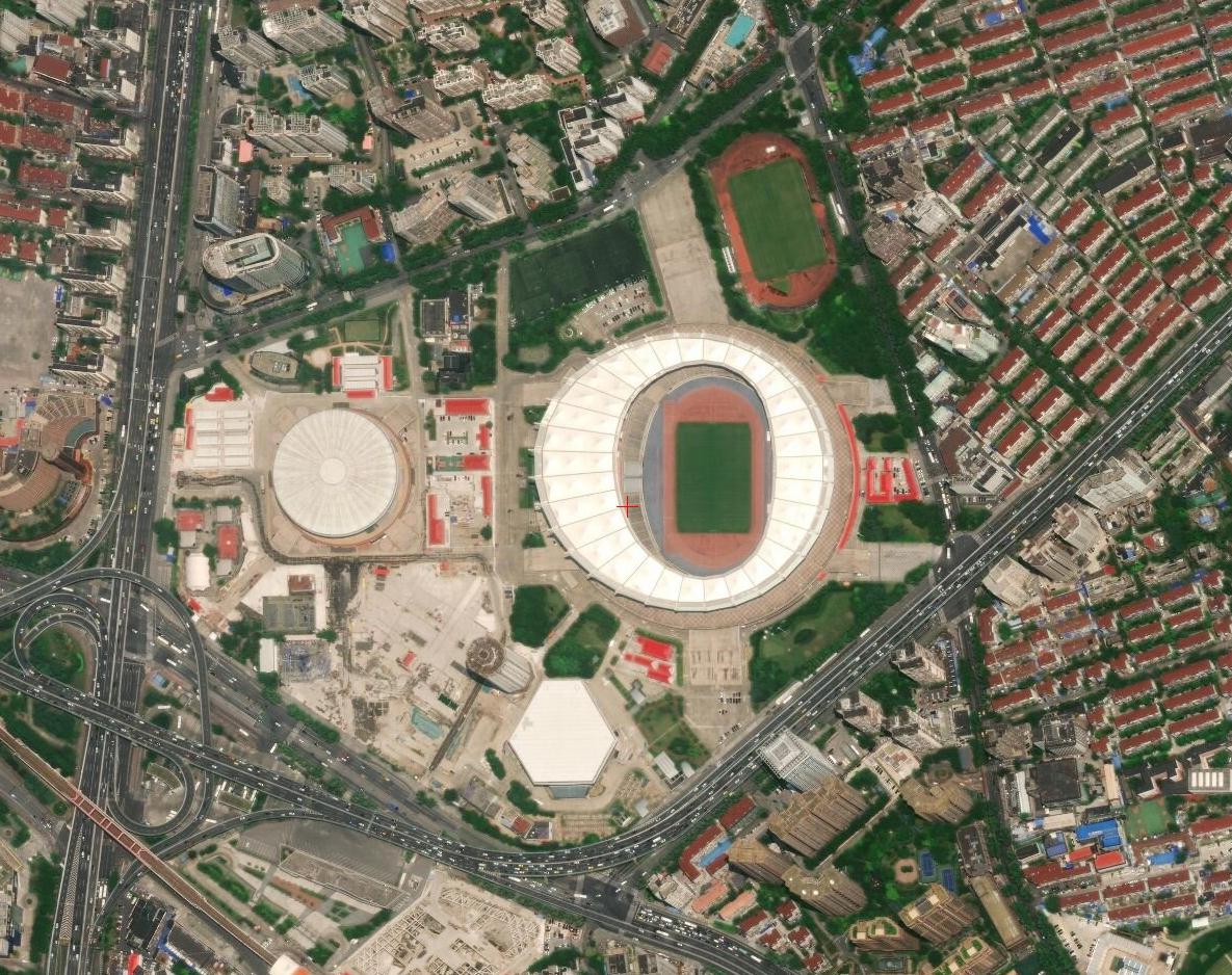 卫星航拍中国十大体育场馆鸟巢当之无愧排第一但造价不是最贵