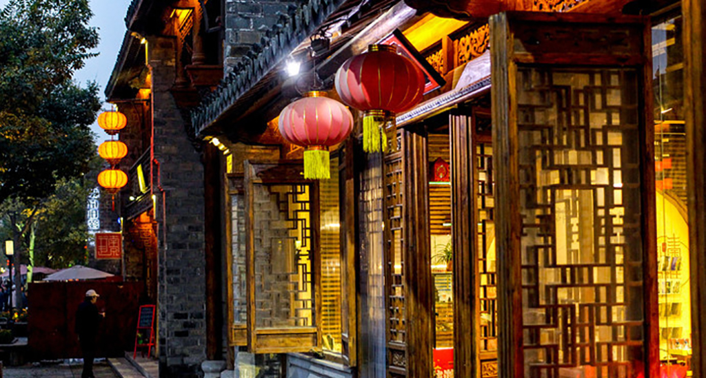 南京周边漫游,文艺街巷花迹,老东门巷子里的南京味道