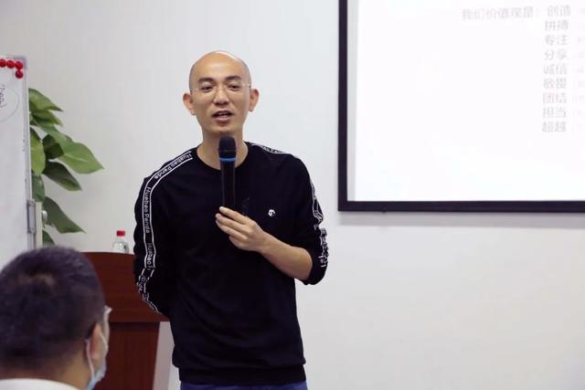 指数型的裂变需要长时间累积和沉淀2020年创客匠人服务精英第二期训练