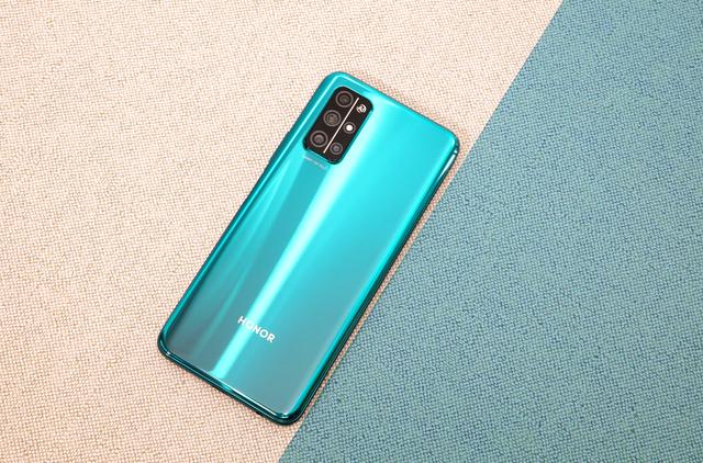 5g先鋒小鋼炮榮耀30s與opporeno3pro到底誰更能打