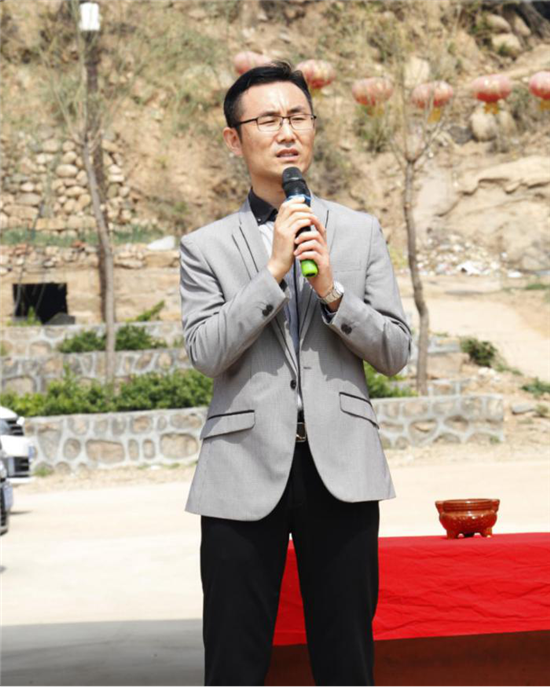 原创凤颖神技与主旋律电影沉浮签约暨开机仪式在平山举行