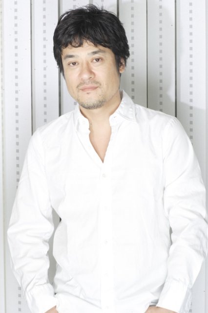 日本配音演员藤原启治因癌症去世，曾为蜡笔小新爸爸配音_徐美琳