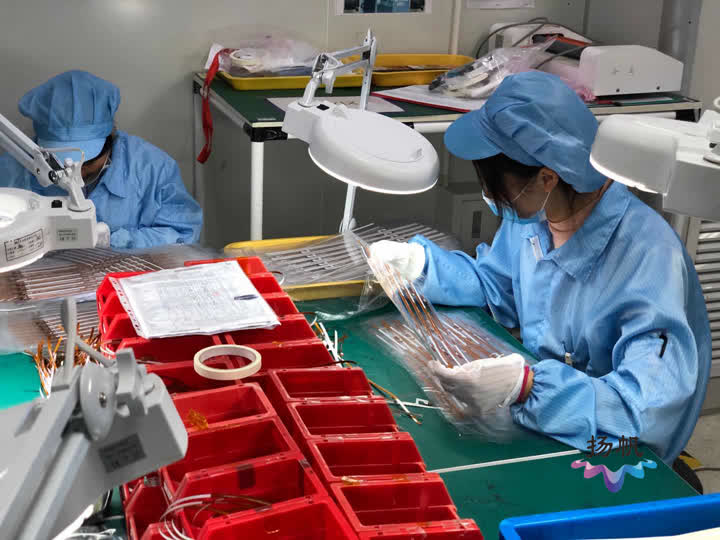 同扬光电(江苏)有限公司制造处处长曾再兴介绍,通过海关aeo高级认证后