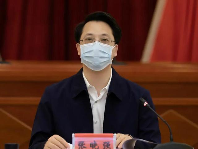 张晓强:常态化抓好疫情防控 牢牢守住安全生产底线