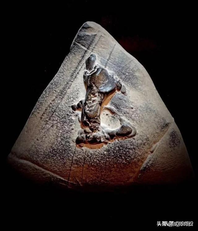 人物石的艺术形态与鉴赏