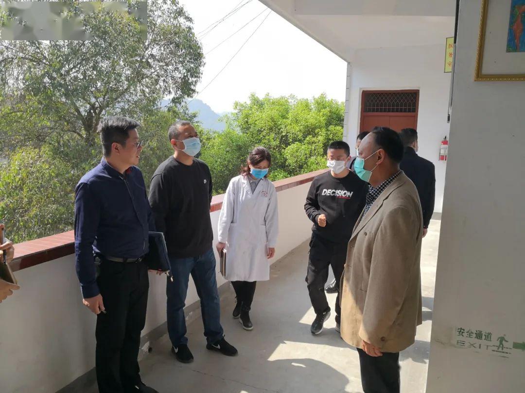 开学进行时铜溪镇开展春季开学校园防疫和安全排查