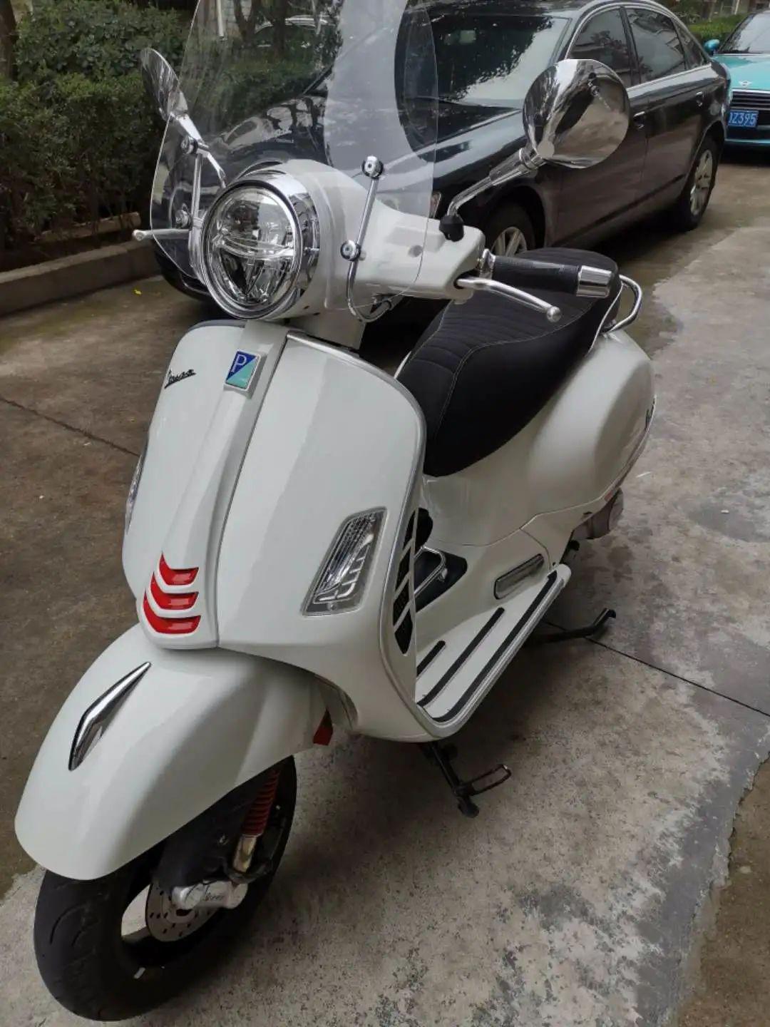 转让浙江义乌大贸vespa300gts300