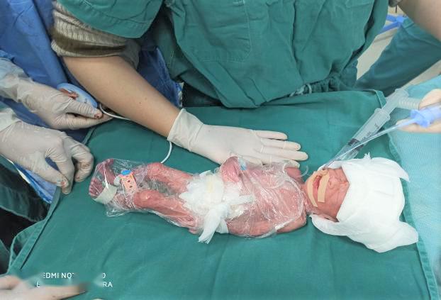 孕30周宝宝图片图片