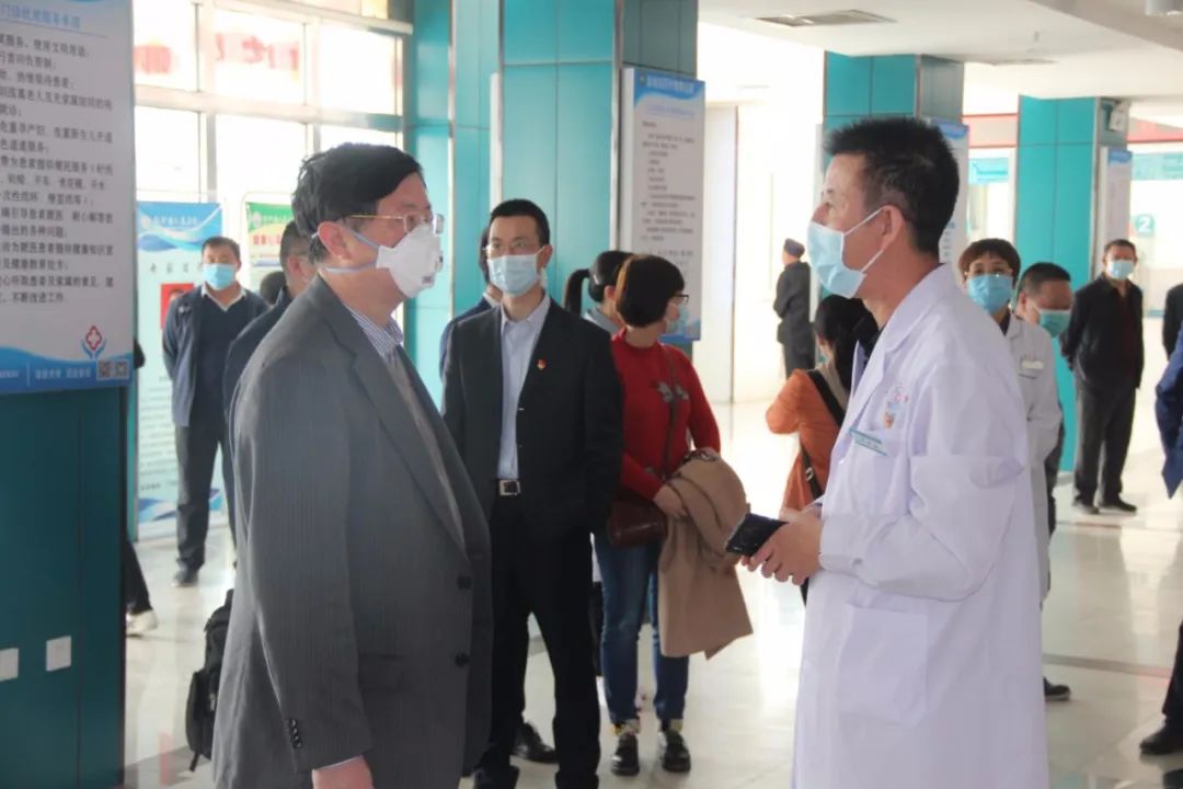 福州市第二医院第九批医疗专家进驻县人民医院开展对口帮扶工作-搜狐大视野-搜狐新闻