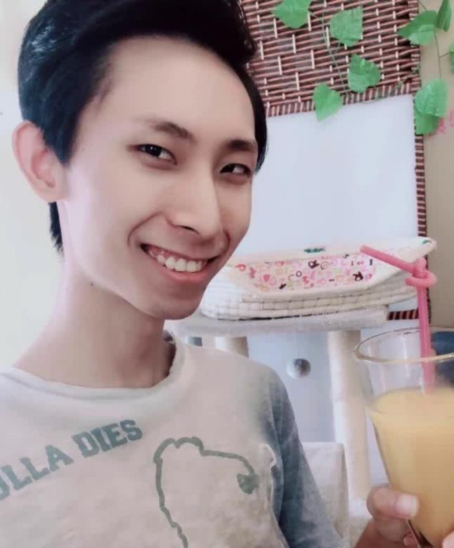 梦泪与兮兮的感情有多好看到女方的直播公告网友打扰了