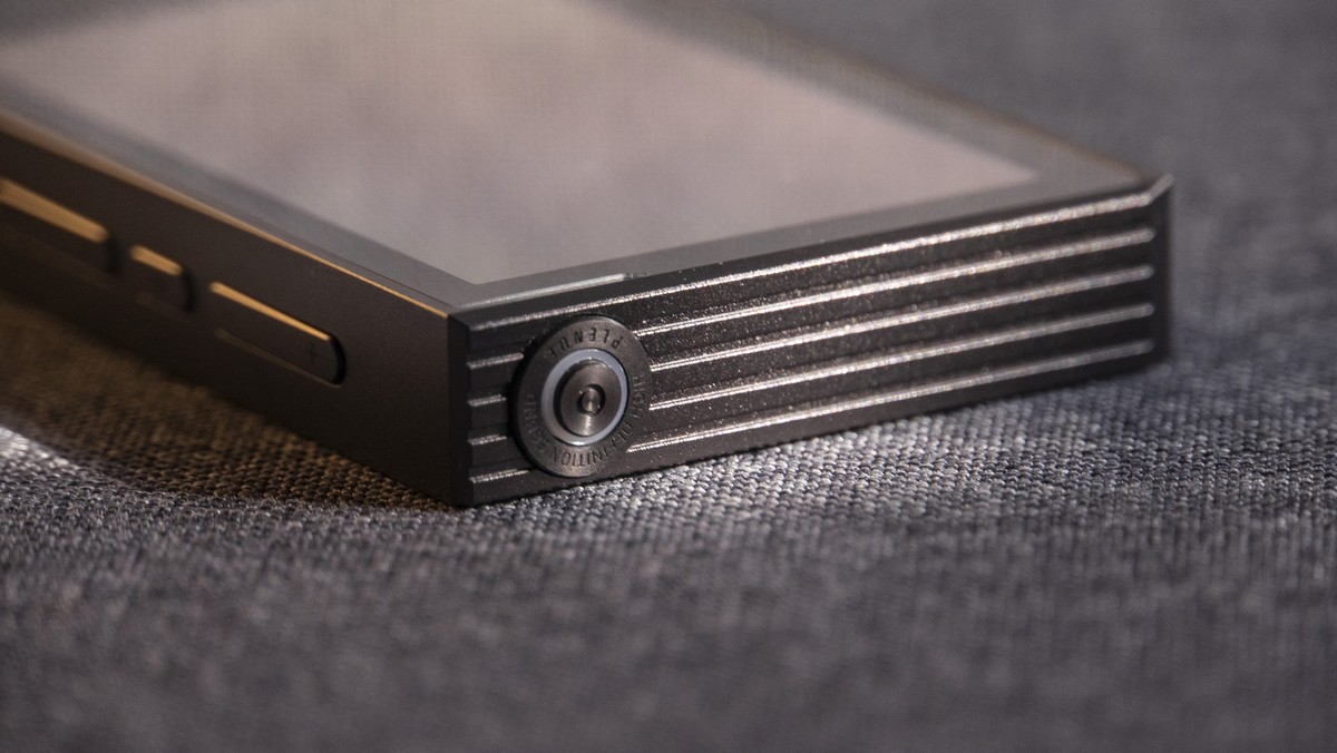 cowon爱欧迪pr2坚持口袋机精神不忘独家ai和蓝牙