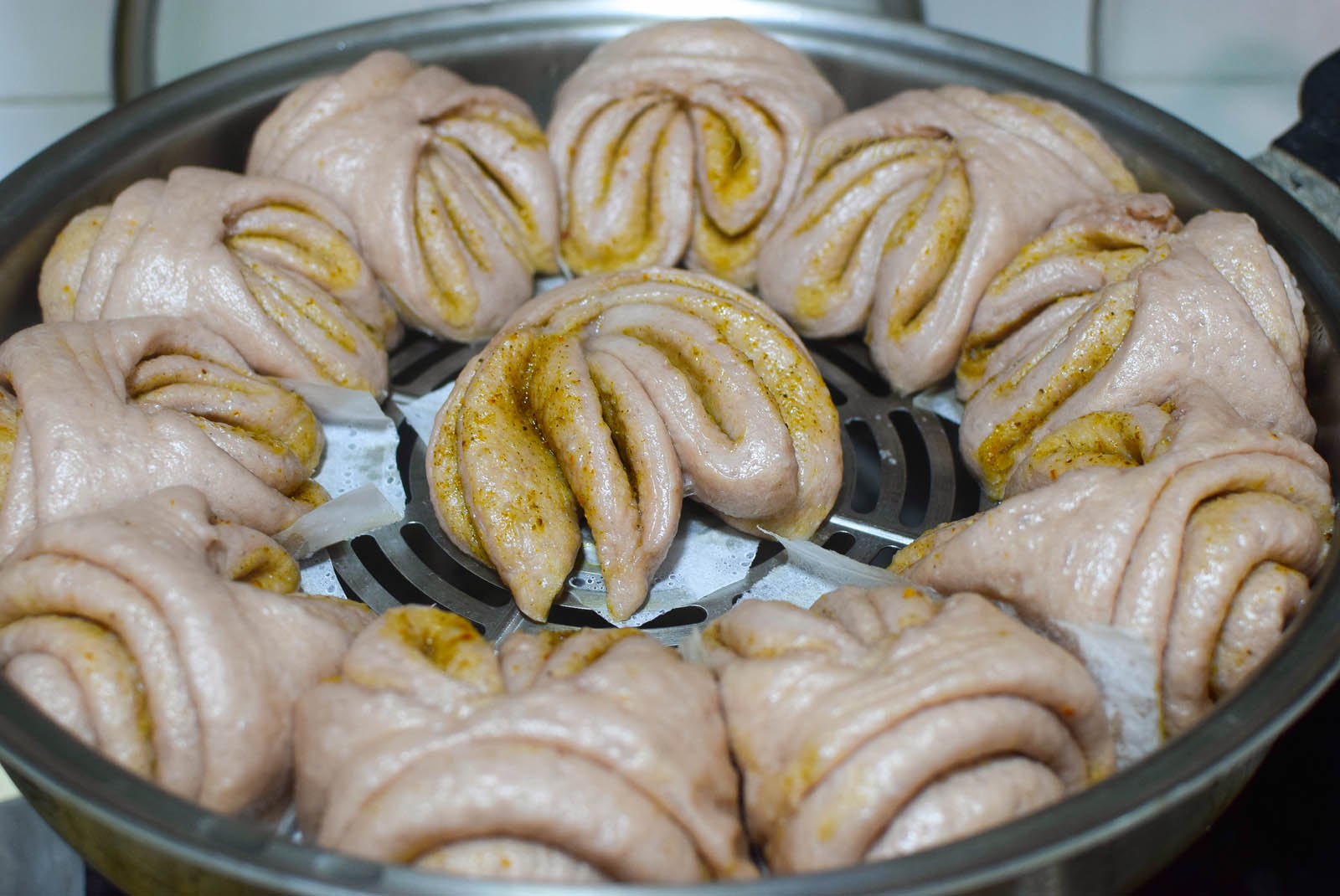 原创晚上抽20分钟蒸一锅猪蹄油卷一周早餐都不发愁比白馒头好吃