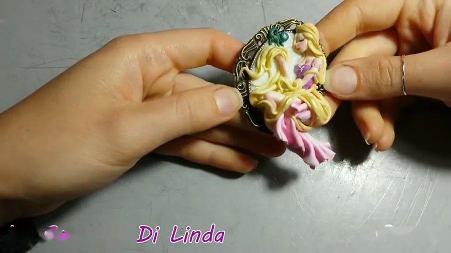 浅浮雕人像教程 | 长发公主_泥塑