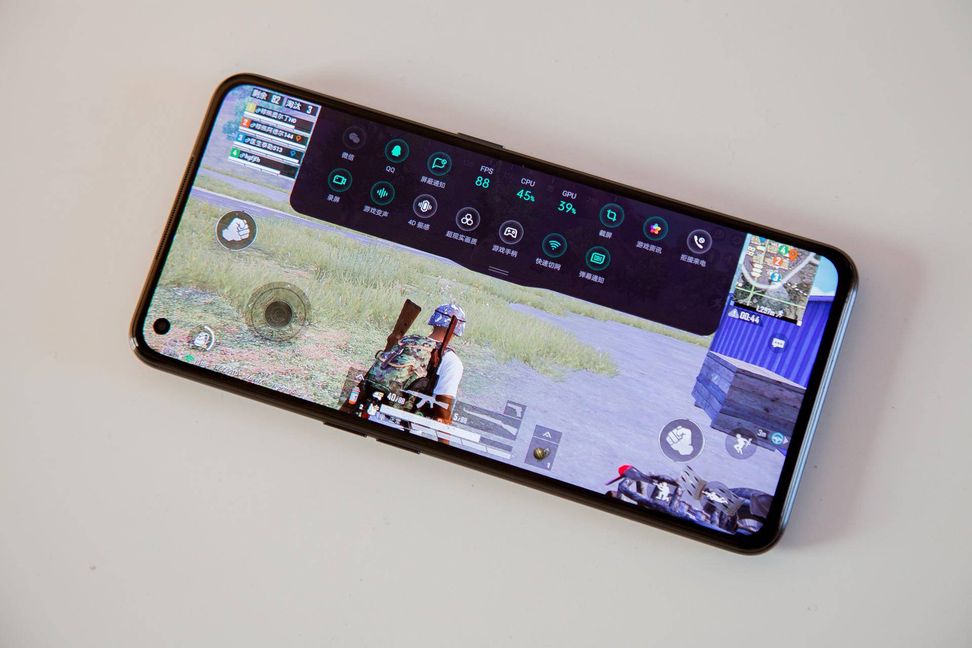 好友实测用ace2玩和平精英,好不好用?评价的很中肯_iphone