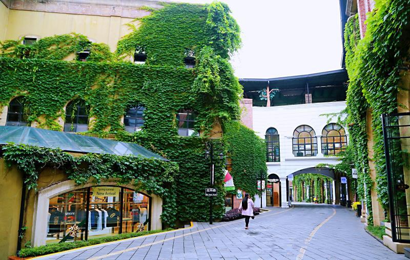 璧山区政府补贴百万消费券免费送砂之船璧山奥莱购物嘉年华热力开场