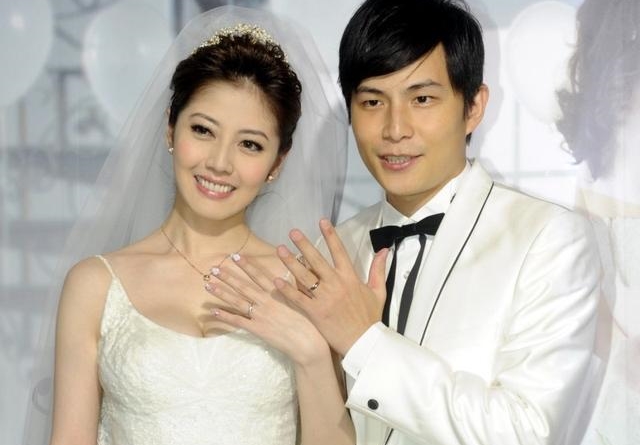 台湾女星自曝恋上肖战,40岁离婚5年恋情不设限,前夫是童年男神_韩瑜
