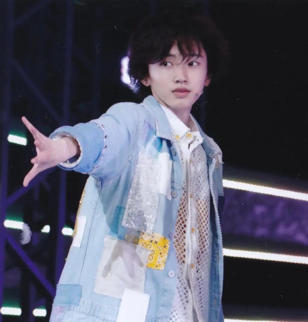 日本千年一遇美少年颜值暴击简直帅哭网友弟弟我可以