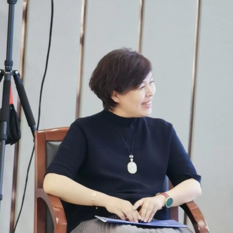 对抗疫情 | 北京正高级教师周群的创意读写学习方案
