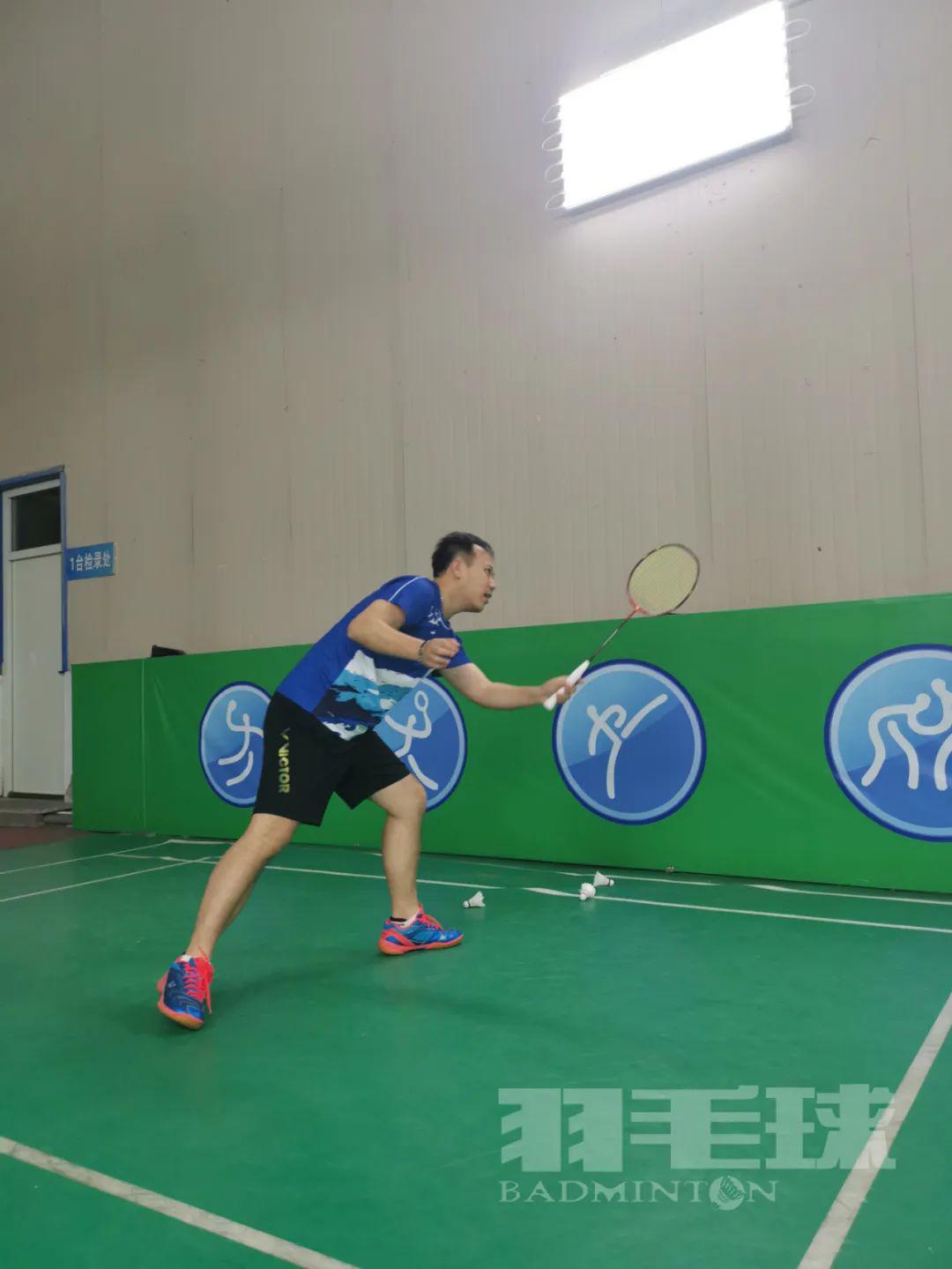 技术纠错变被动为主动接杀球技术之正手接杀挑球