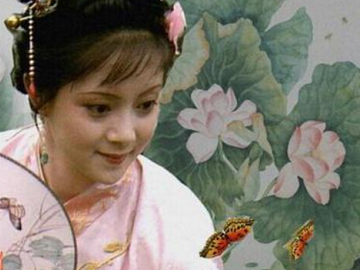 原创蘅芜苑本属于林黛玉宝钗不住开满牡丹花的院子反而住进蘅芜苑