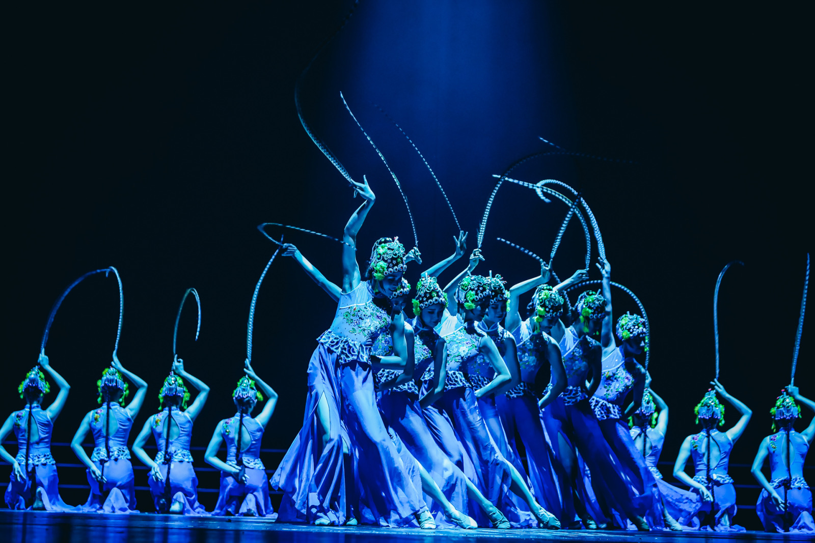 那些令人震撼的高端演艺节目你都看过吗