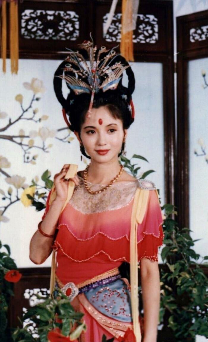 红楼梦绛珠草究竟为何物答案就在潇湘馆