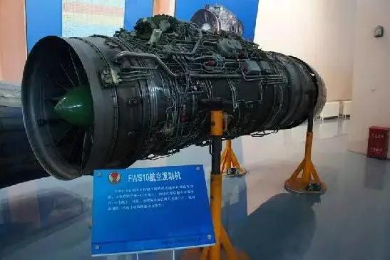 在军用发动机领域,中国在则在大推力涡扇发动机