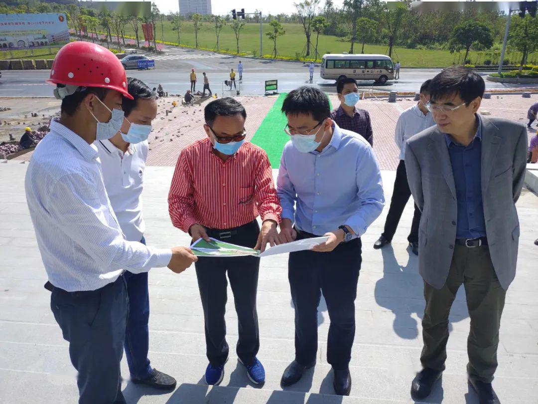 王巍调研民办学校建设项目复工复产工作