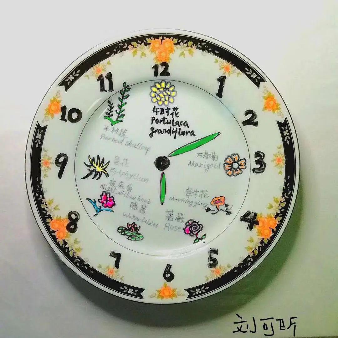 三9班的孩子们发挥创意,将语数英学科结合,制作了精美的艺术花钟