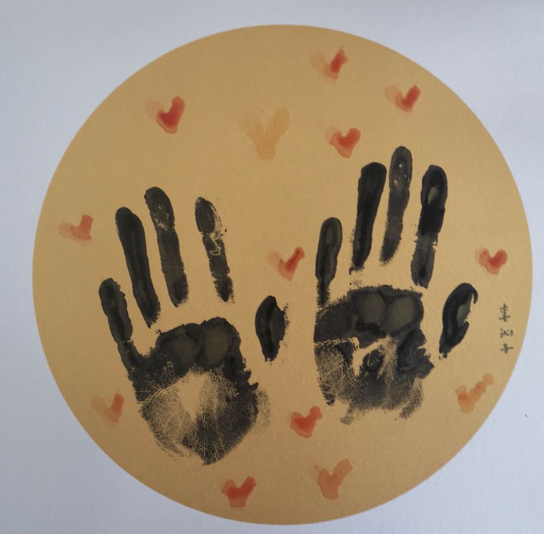 李沁子擅长指墨画现大家欣赏作品