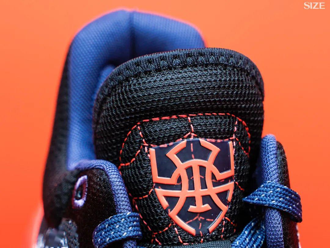 十分有趣,涂鸦里面融入了米切尔个人logo,皇冠等图案