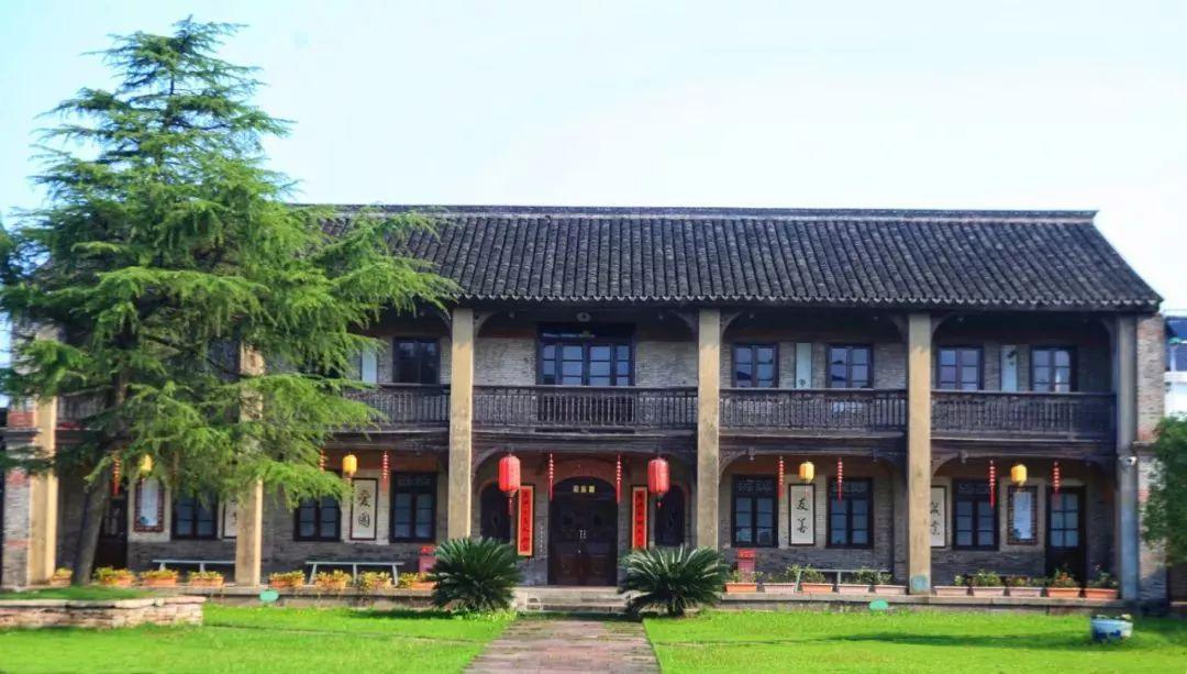 半樸园传统文化教育示范基地创建于2016年,前身是四明银行家孙衡甫