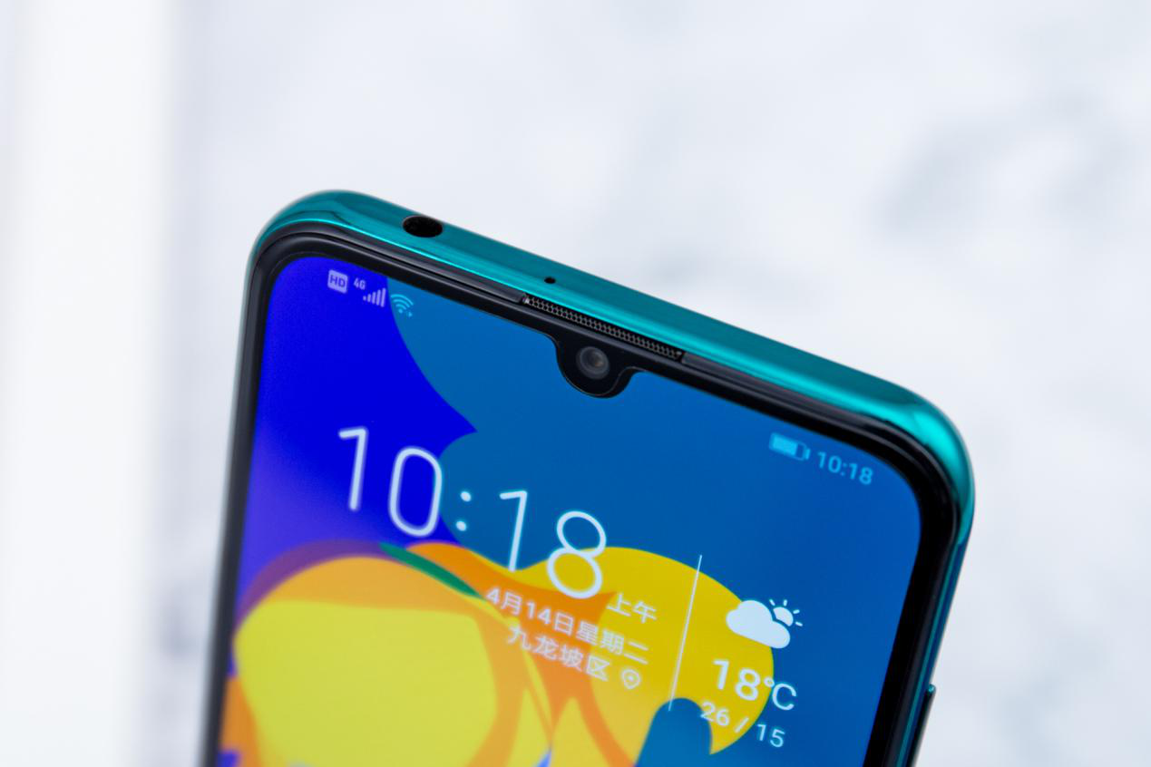 荣耀play4t pro:时尚代言者 千元旗舰新标杆