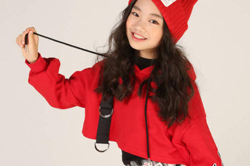 韩国童星罗夏恩骗你生女儿系列之跳舞爆可爱妥妥的c位出道