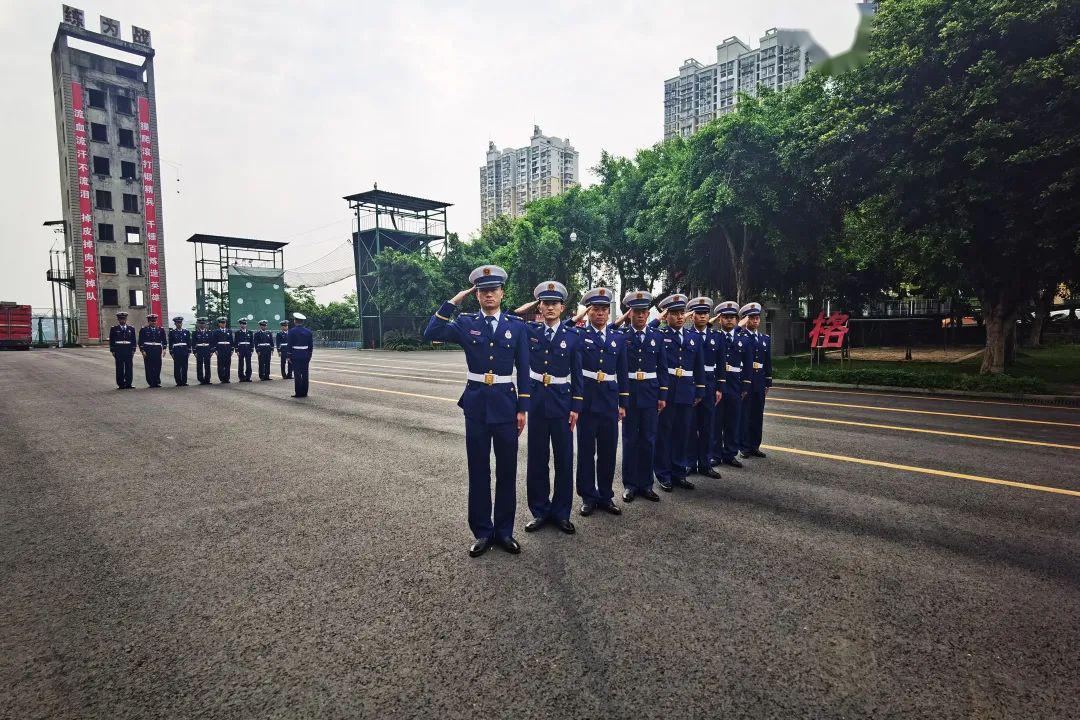 揭秘| 內江消防員這些日常瞬間!